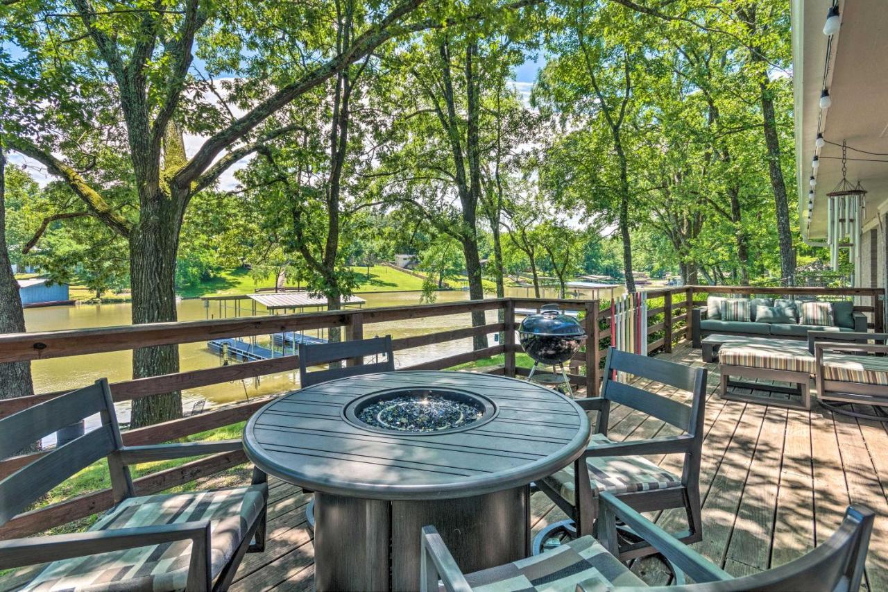 Lakefront Hot Springs Home With Updated Deck And Dock! Exterior photo