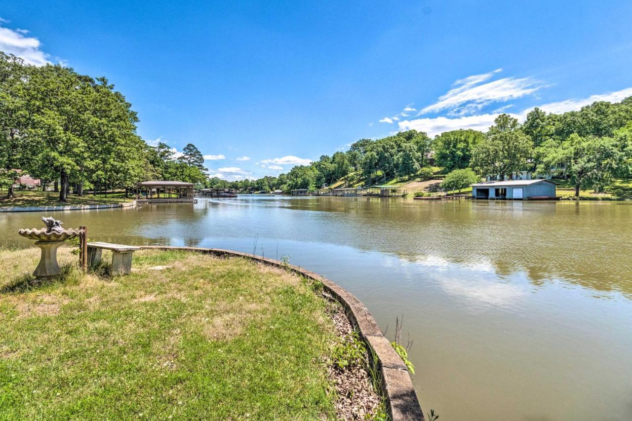 Lakefront Hot Springs Home With Updated Deck And Dock! Exterior photo